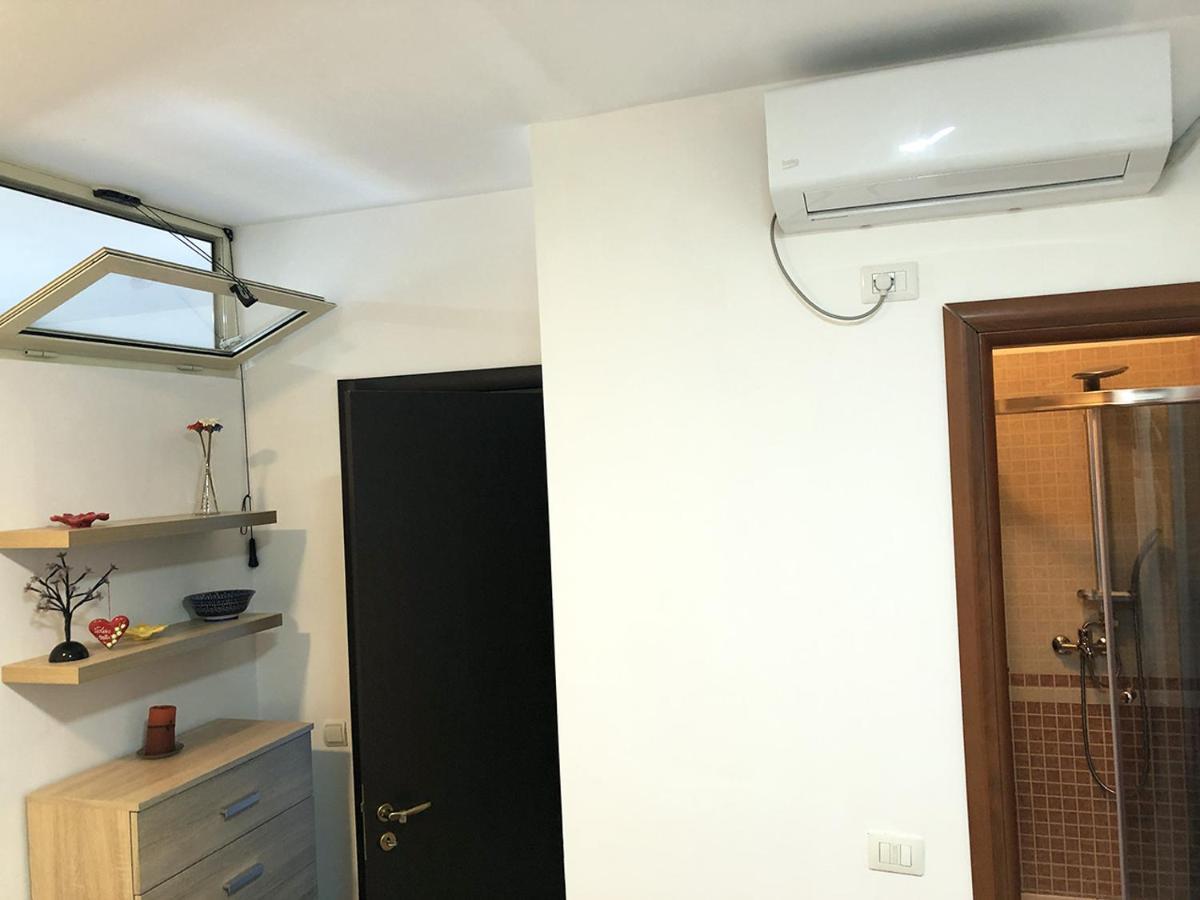 Sea View Nik Apartment Дуррес Екстер'єр фото