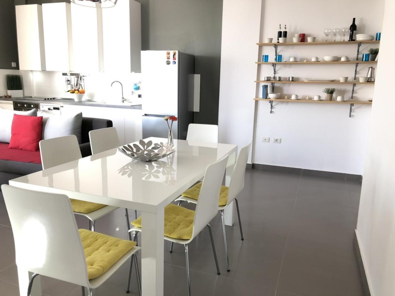 Sea View Nik Apartment Дуррес Екстер'єр фото
