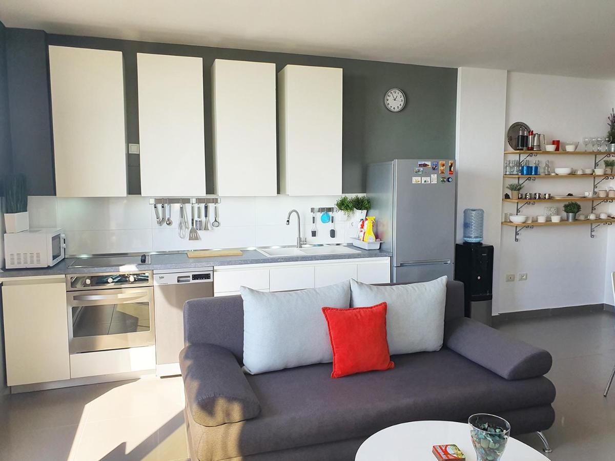 Sea View Nik Apartment Дуррес Екстер'єр фото